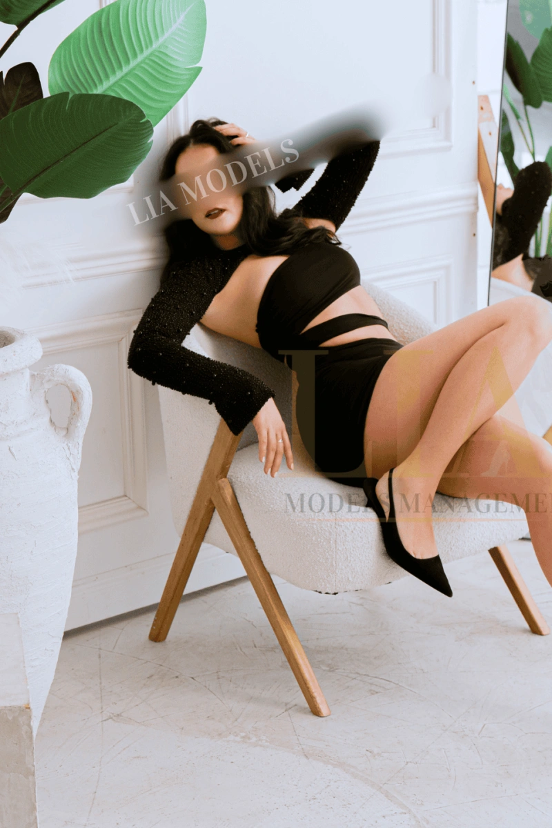 Louisa 9